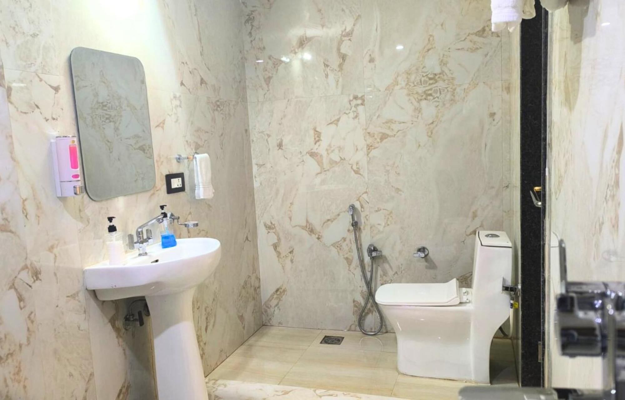 Devvanshi Hotel